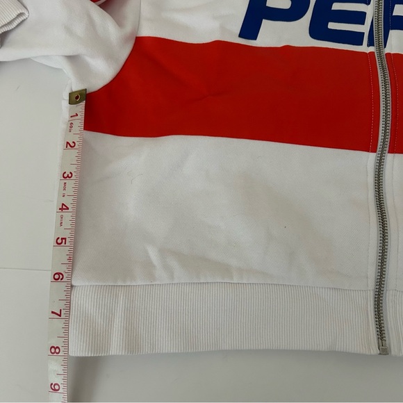 Divided H&M Pepsi White blue Red Long Sleeve Cropped Front Zip Sweatshirt Small - Picture 5 of 7